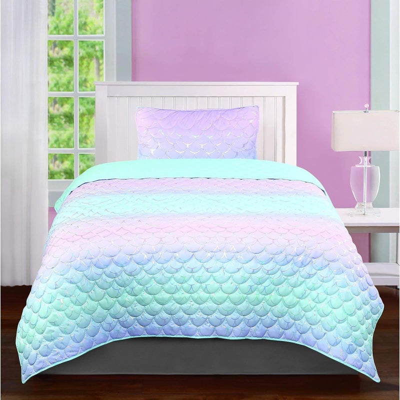 Tadpoles Girls Mermaid Pattern Quilt Set, with 1 Twin Size Quilt and 1 Standard Sham, Lightweight, Soft, and Durable, Iridescent Metallic, for Kids, 2-Piece Set - Twin. - Image 2